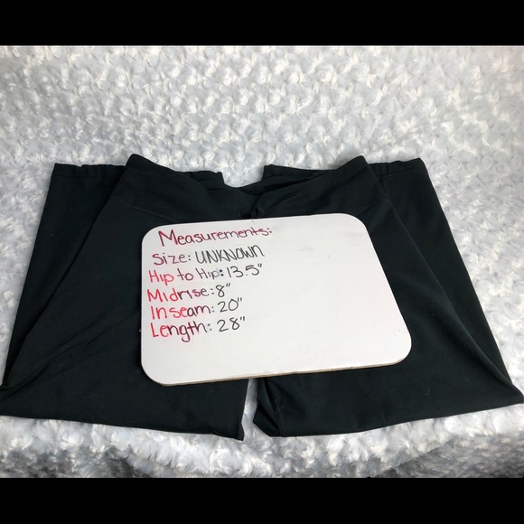 Under Armour Yoga Pants - Picture 2 of 5